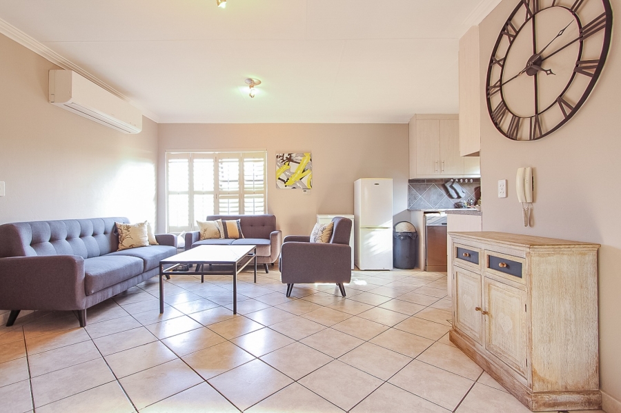 To Let 2 Bedroom Property for Rent in Miederpark North West